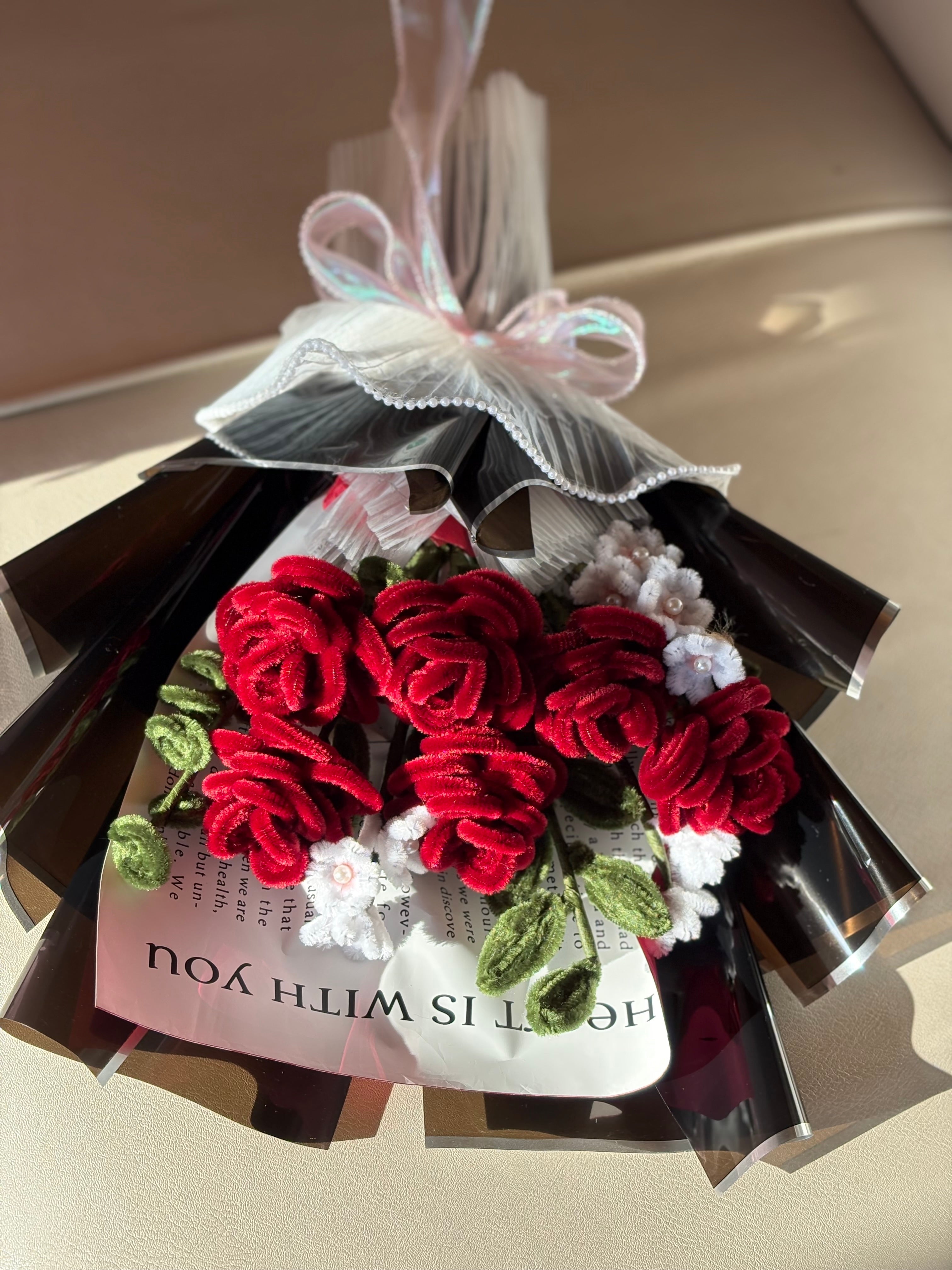 Midnight roses bouquet