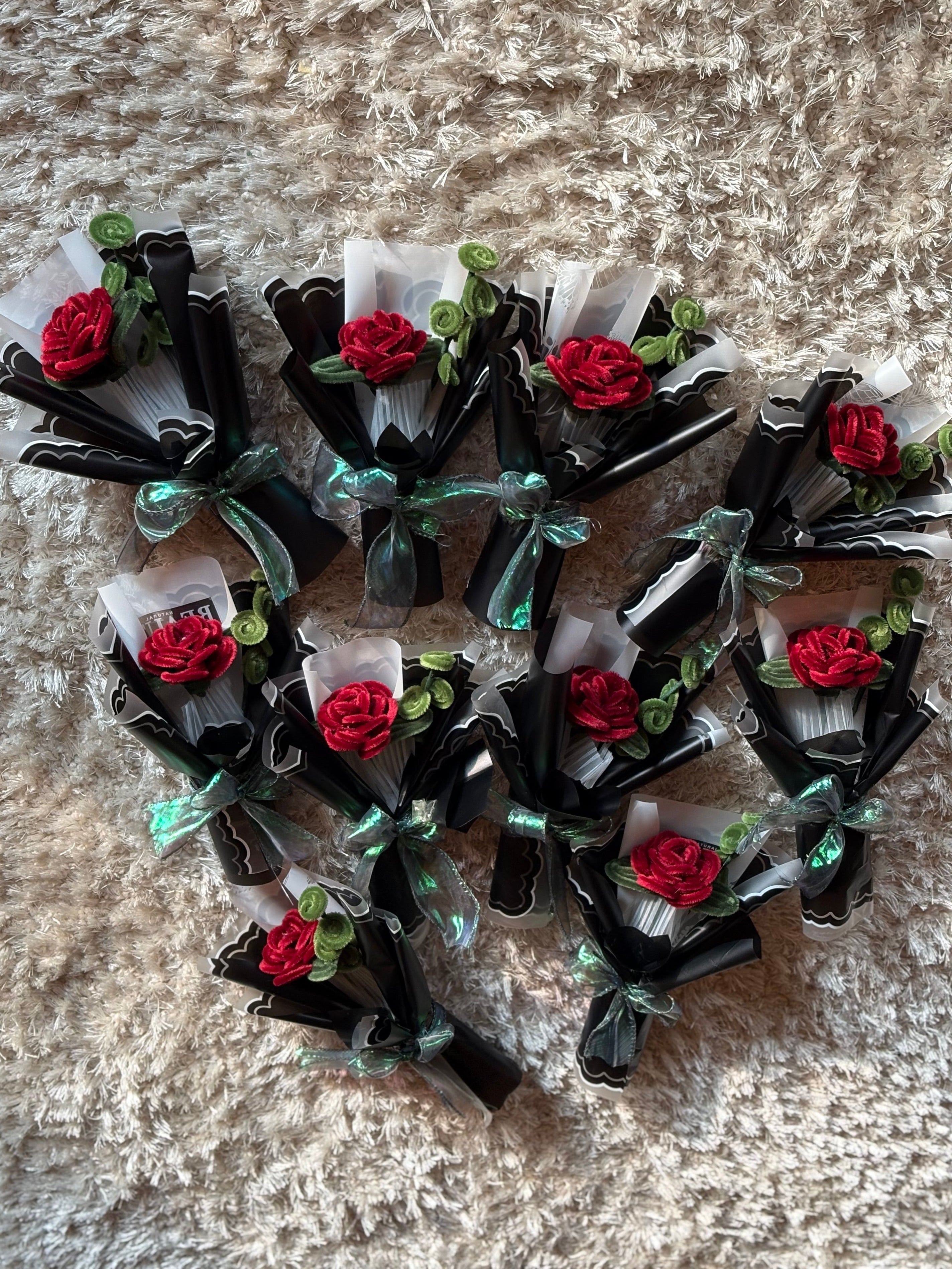 Single rose bouquet