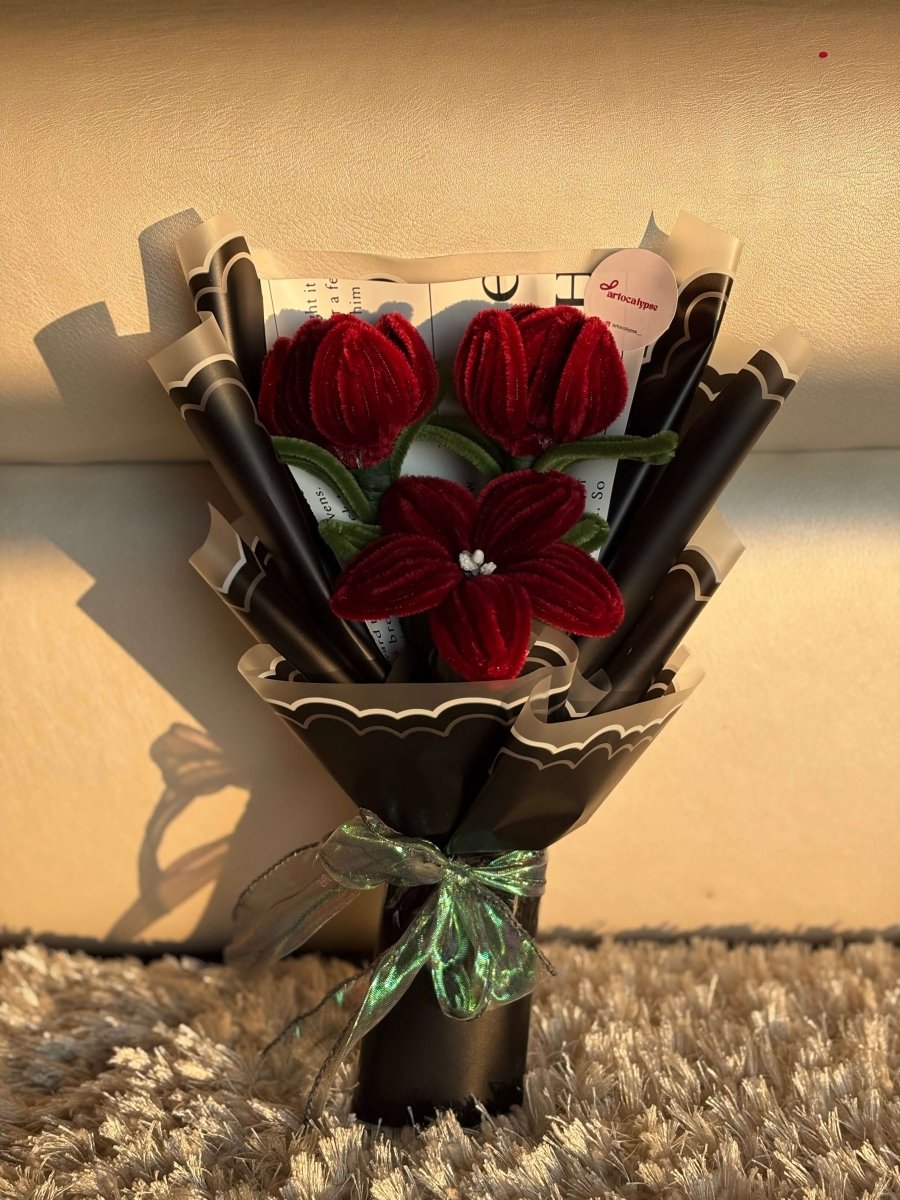 Blood love bouquet ♥️ - Artocalypse