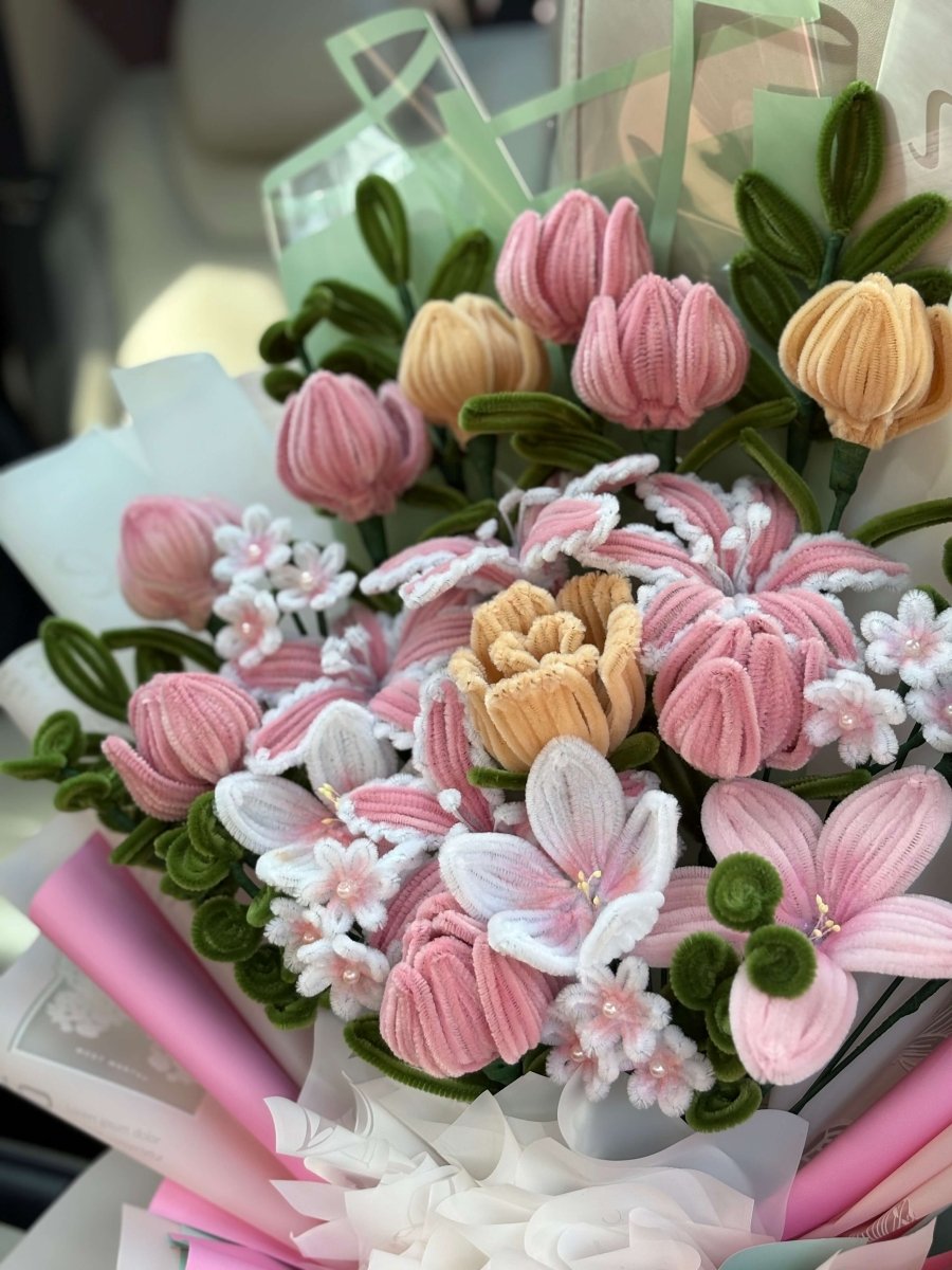Bloomzilla bouquet🫠 - Artocalypse
