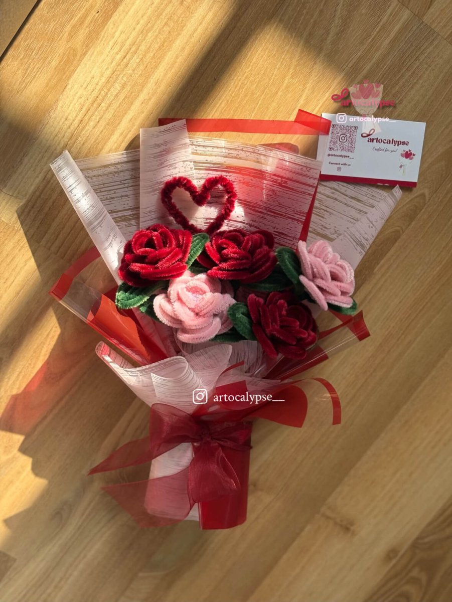 Blush roses bouquet - Artocalypse