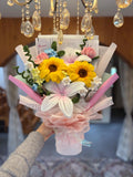 Color rush bouquet - Artocalypse