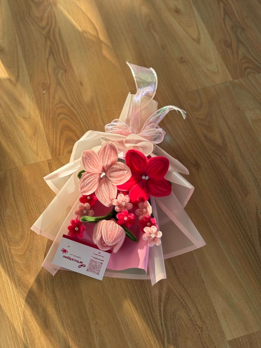 Heal me pink bouquet🌷 - Artocalypse