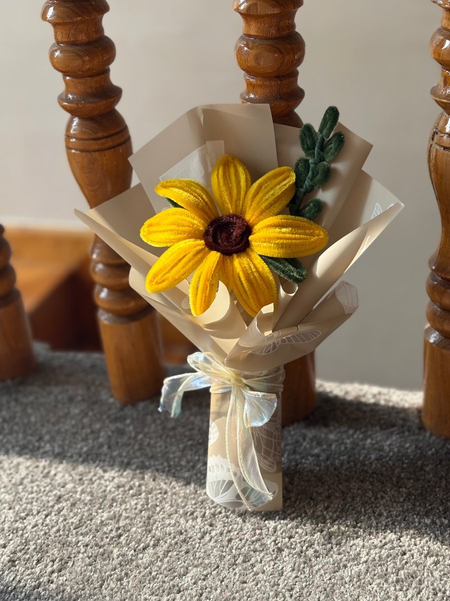 Single sunflower bouquet - Artocalypse
