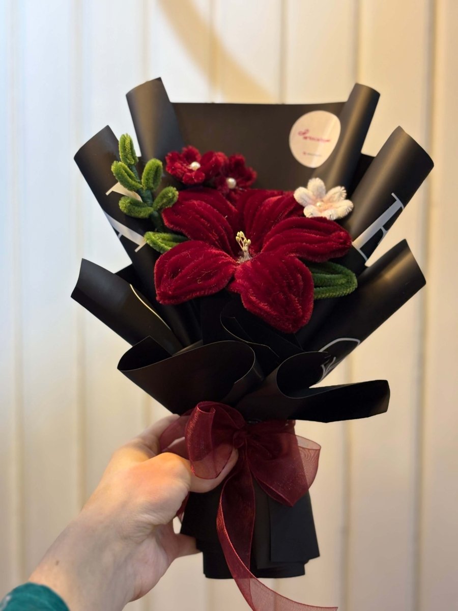 Tiny love bouquet - Artocalypse