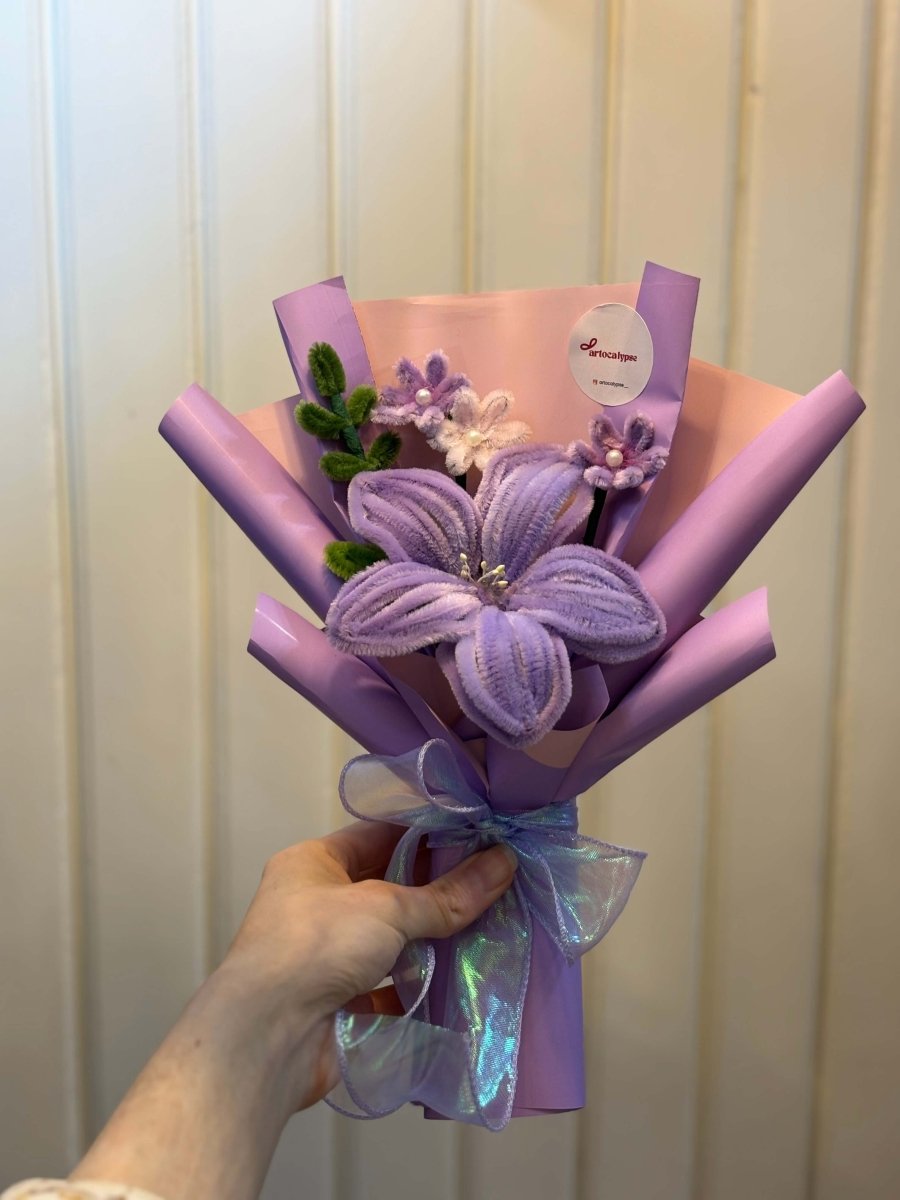 Tiny love bouquet - Artocalypse